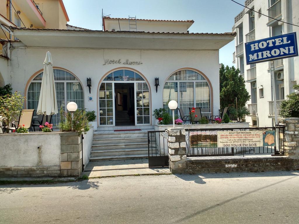 Mironi & Victoria Hotel Limenas  Exterior photo